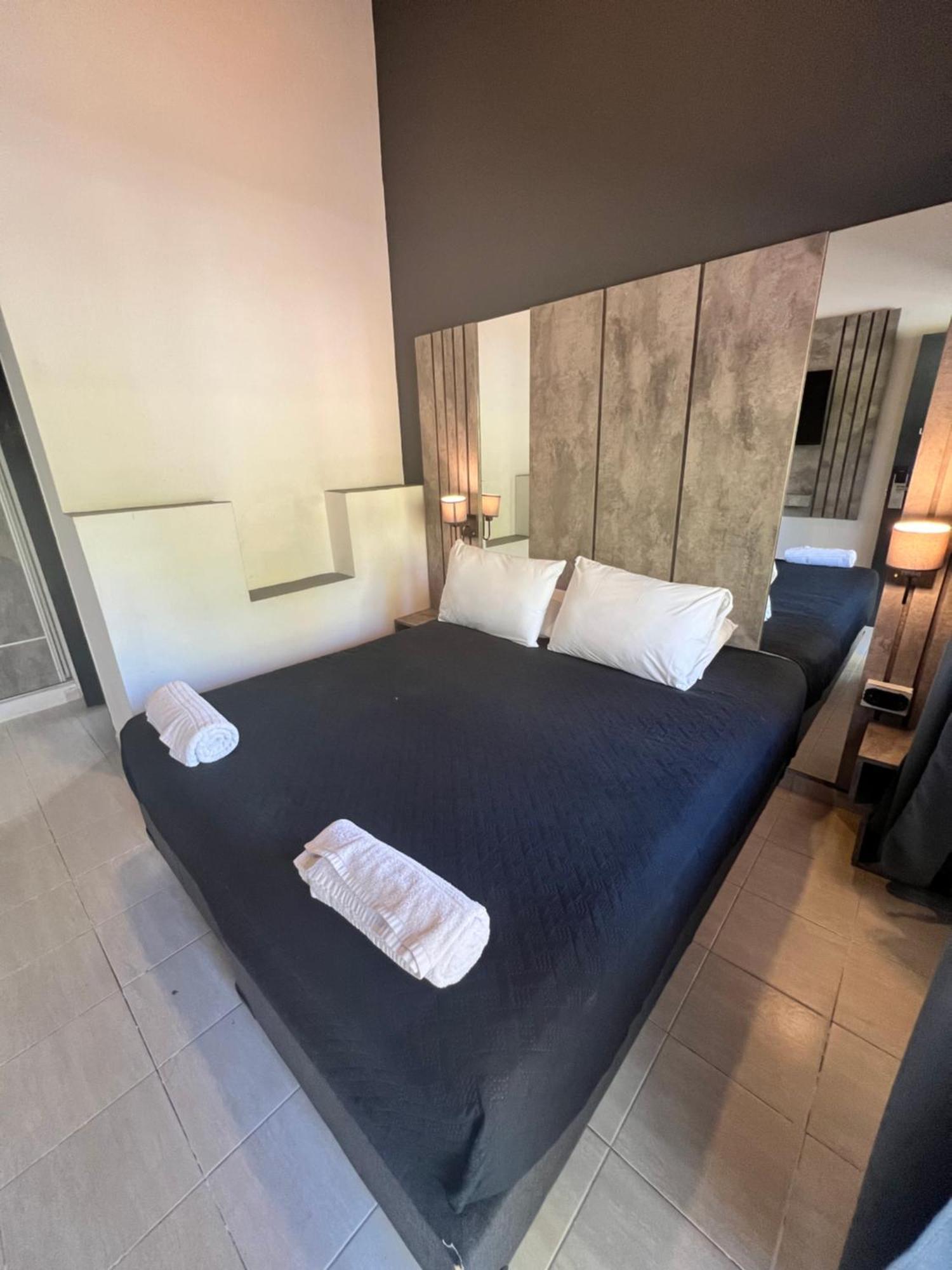 Hotel Posada Del Angel Villa Carlos Paz Eksteriør billede